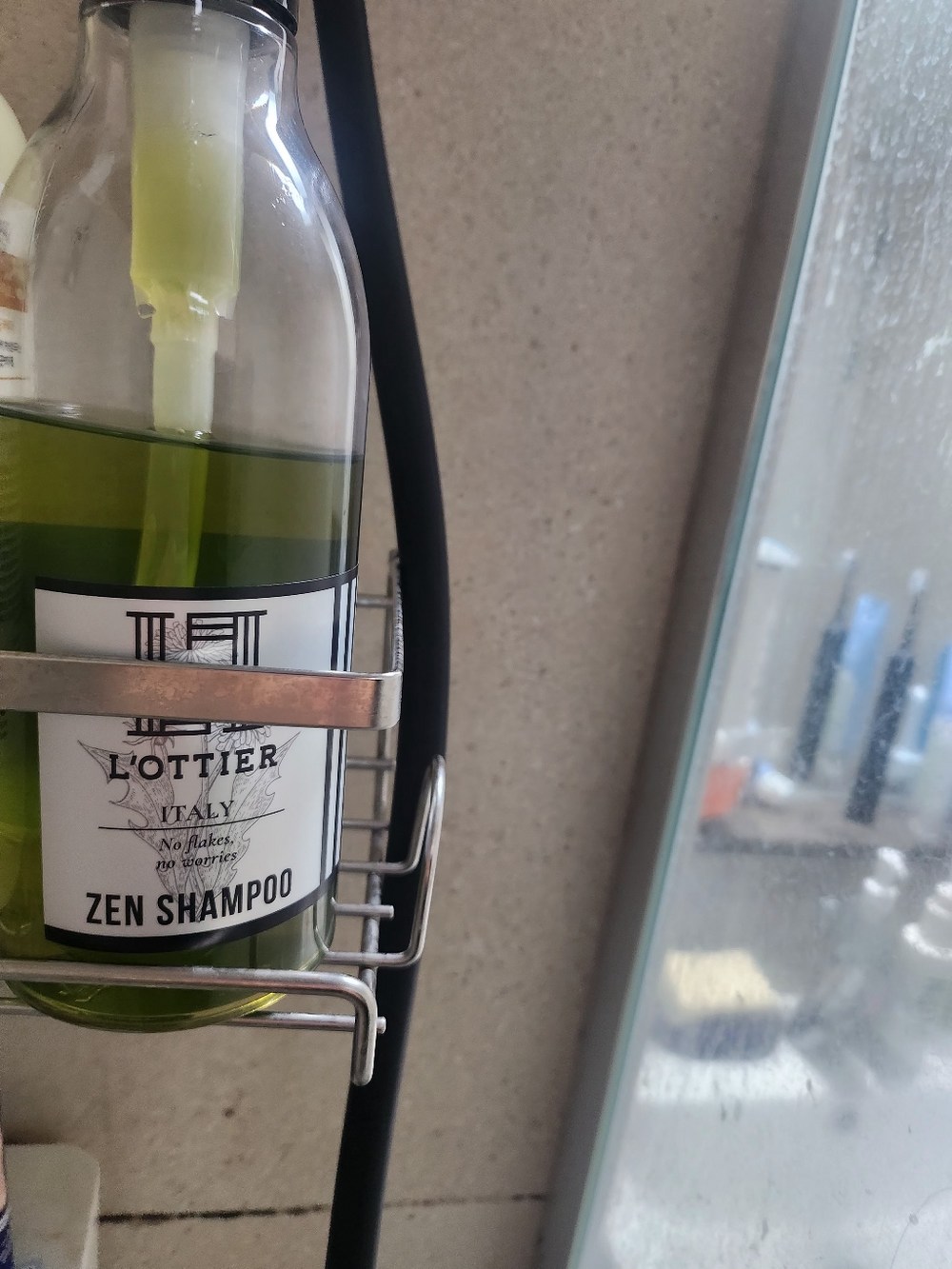 로띠에르 젠 비듬샴푸 두피 뾰루지 가려움 각질 모낭염 케어 구매 후기 이미지